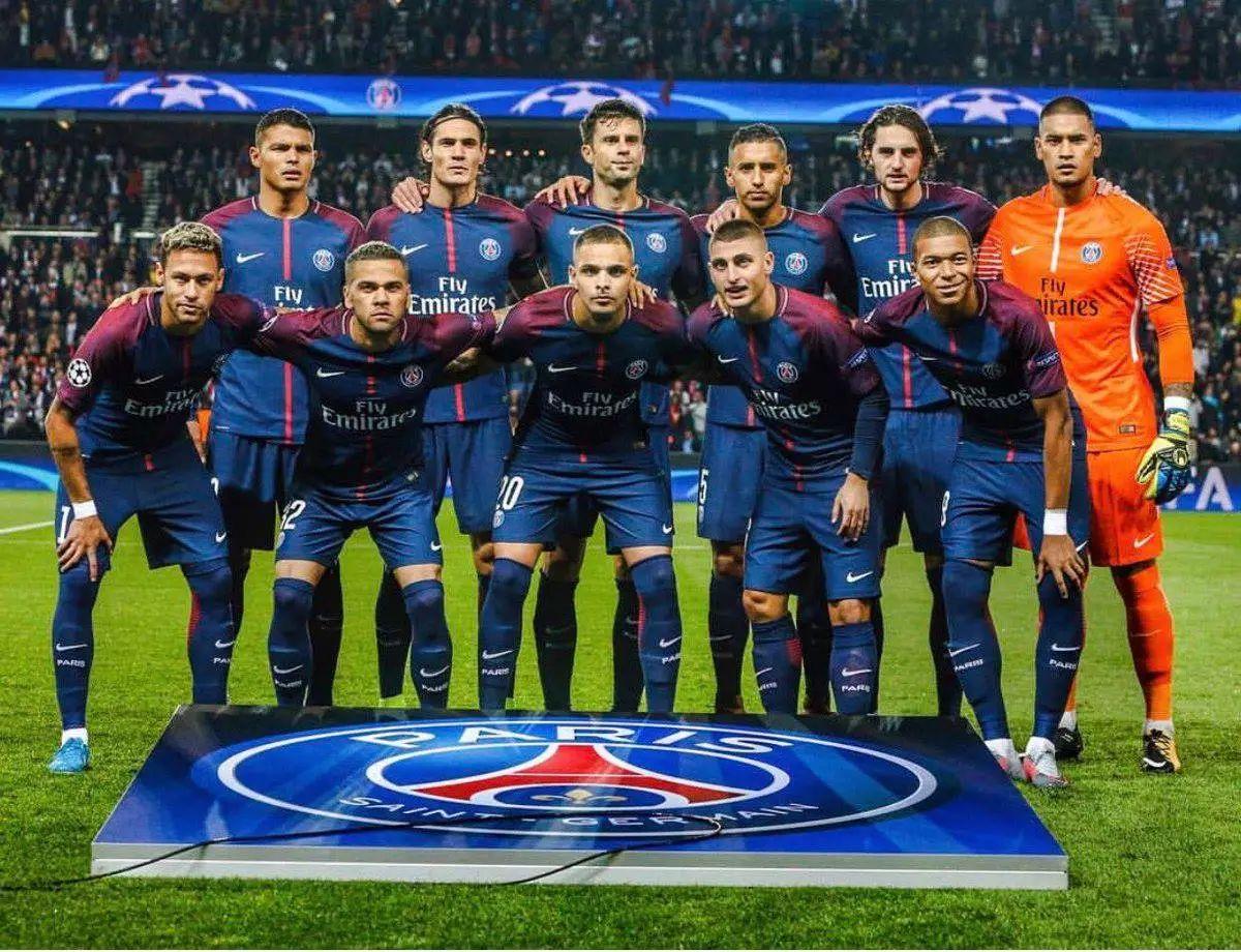 赛场激烈 赛场激烈